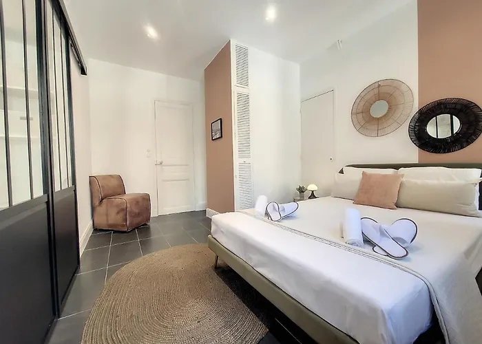 Nestor&jeeves - Standing Baquis - - Close Sea * Niza